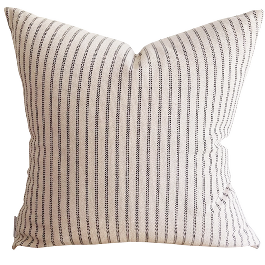 Amelia Pillow Cover 18x18"